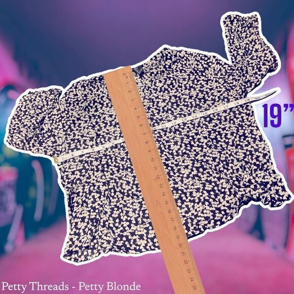 Forever 21 Black and White heart Print Blouse Sheer Quarter sleeve top- Size Lg - Picture 6 of 8